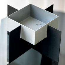 قم بتحميل الصورة في عارض المعرض ، SQUARE (LIMITED EDITION)
